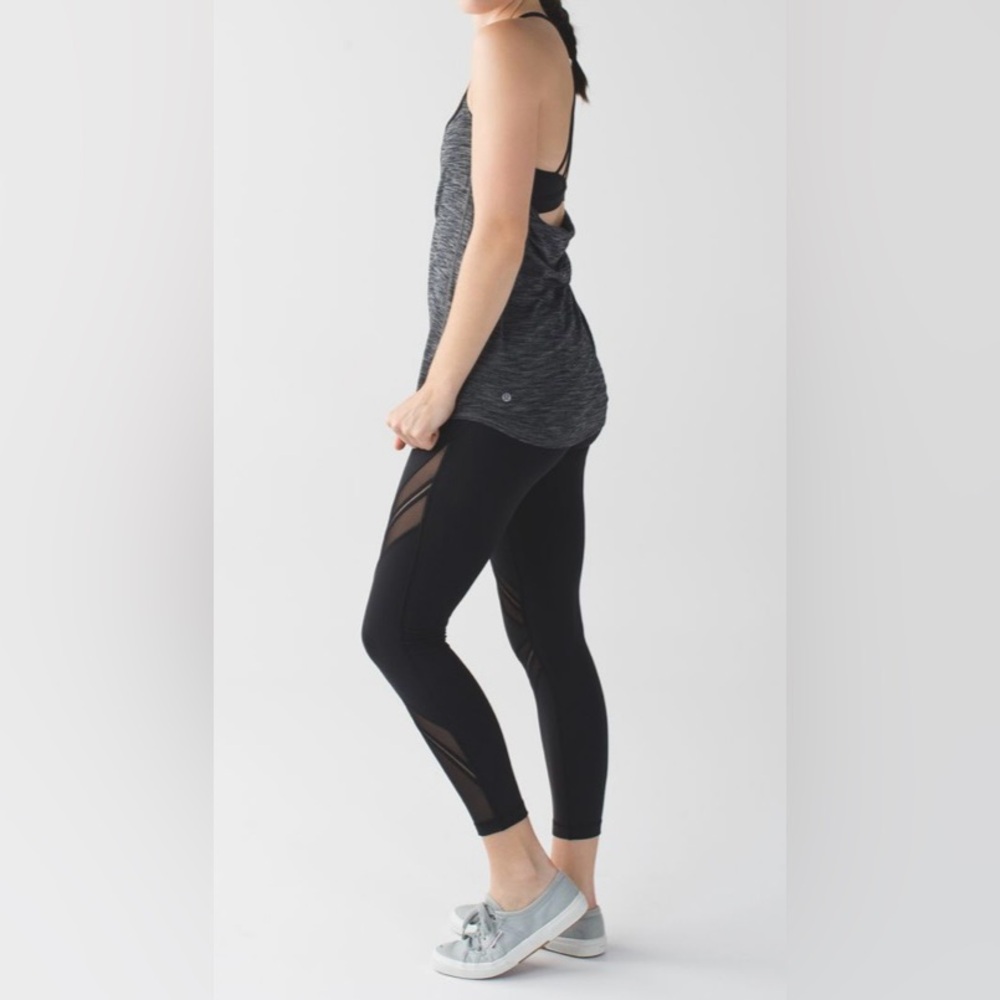 Lululemon Lighten Up Tank - Picture 4 of 12